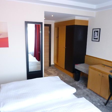 Hotel Roshop Barnstorf Экстерьер фото